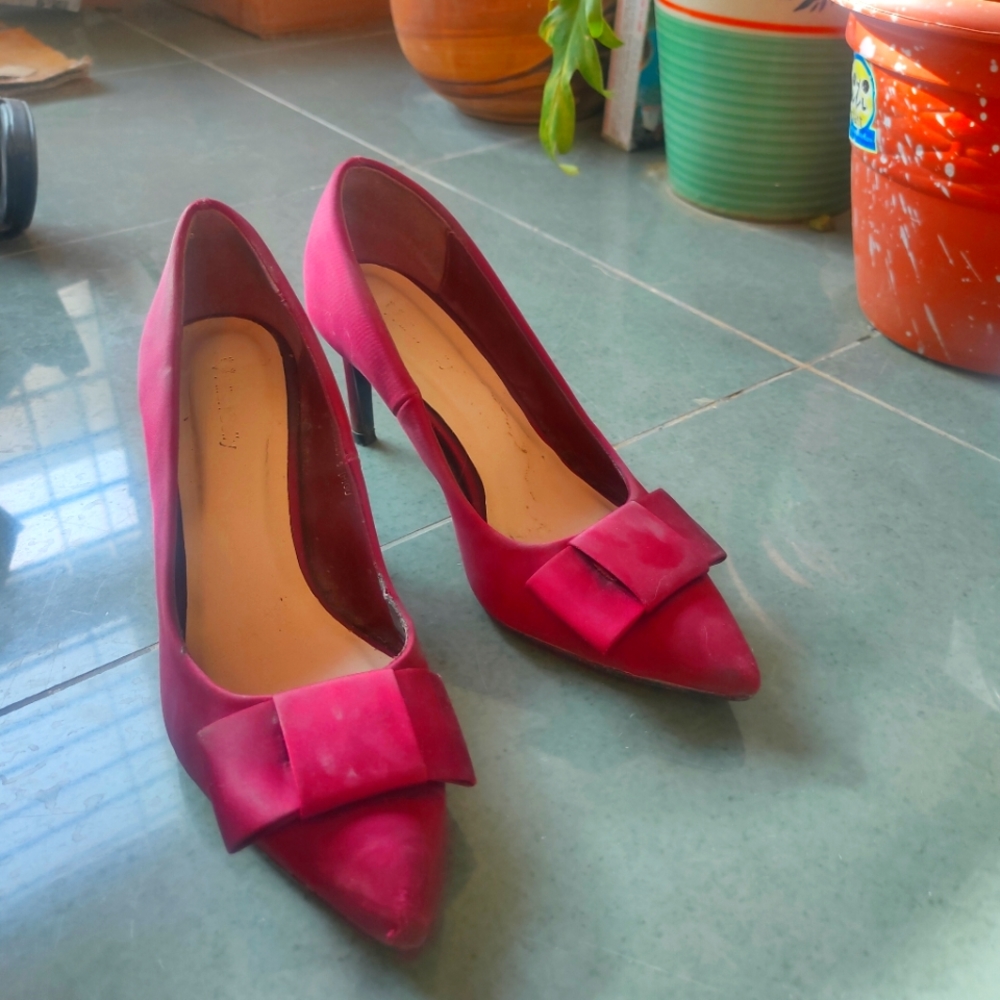 Allen Solly- formal heels - Picture 8 of 8
